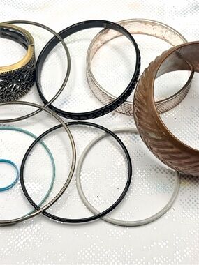 Mixed Women’s Bangle Bracelet Set in Black, Silver, Gold, Brown, Teal